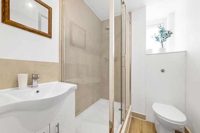 7b, Cotswold Street, London photo 4