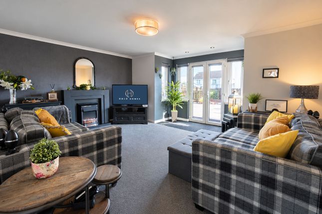 29 Woodlea Gardens, Bonnybridge photo 2