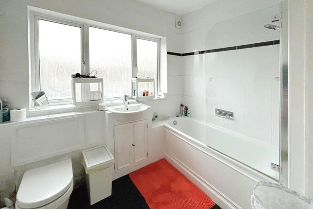 117a, Chiltern Drive, Chiltern Drive photo 5