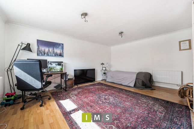 29a Westholm Court, Bicester photo 4