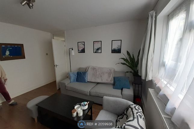 Thumbnail Flat to rent in Rotherfield St, London