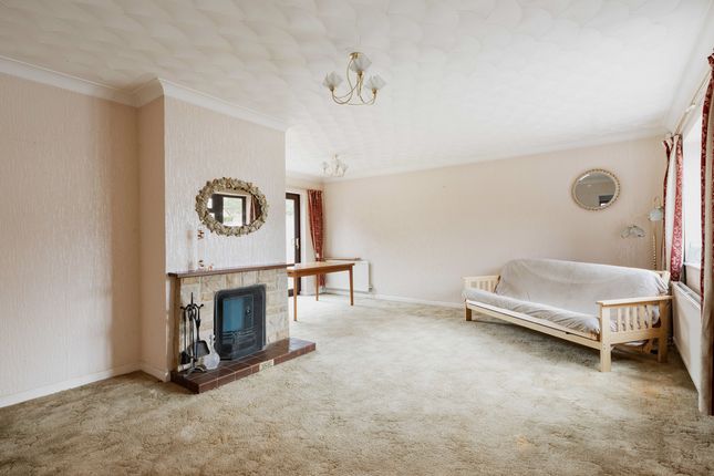 20, Bradshaw Road, Norwich photo 4