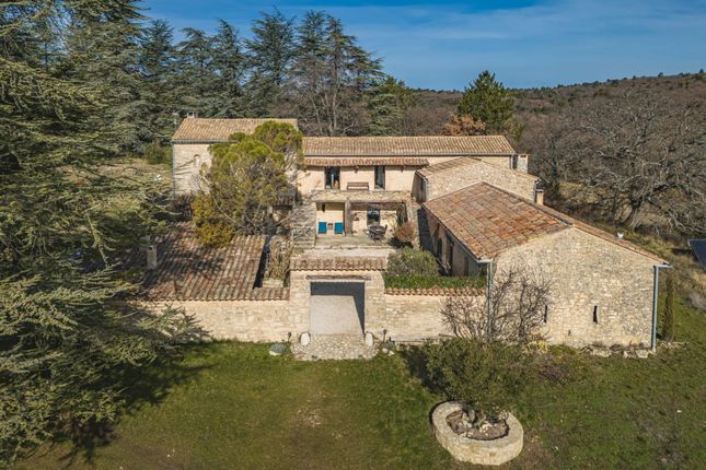 Thumbnail Villa for sale in Venasque, The Luberon / Vaucluse, Provence - Var