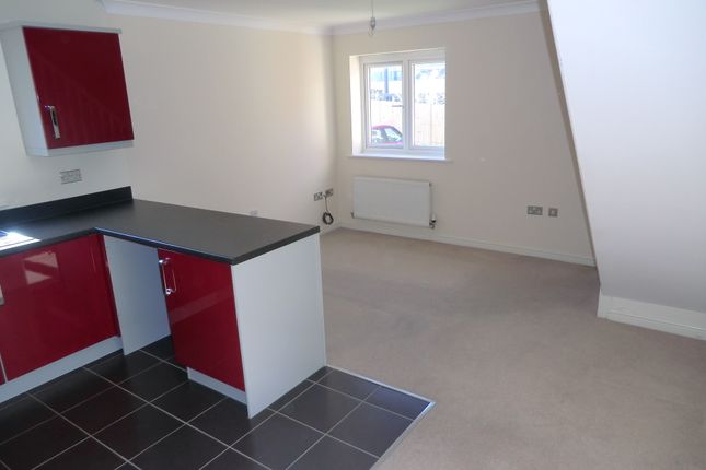 End terrace house to rent in Greenways, Gloucester