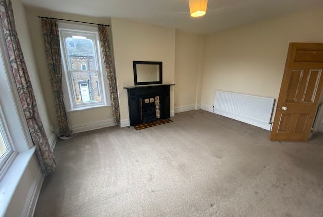 2 Lindum House, King Street Morley Leeds photo 5