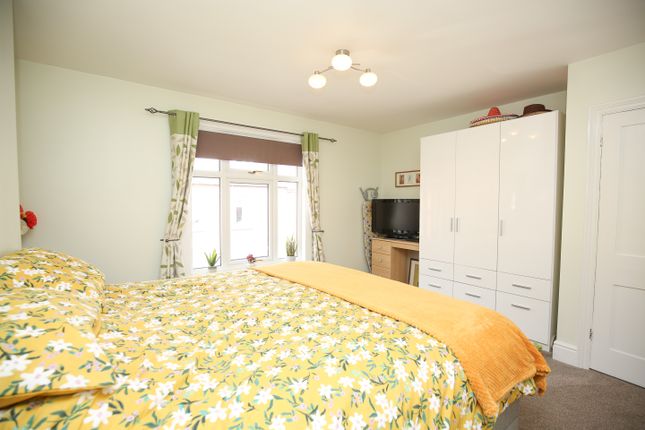 End terrace house for sale in Stafford Street, Atherstone