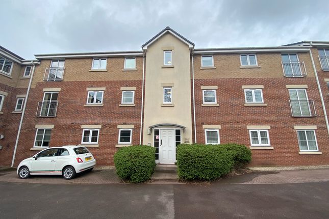Thumbnail Flat to rent in Golden Orchard, Halesowen