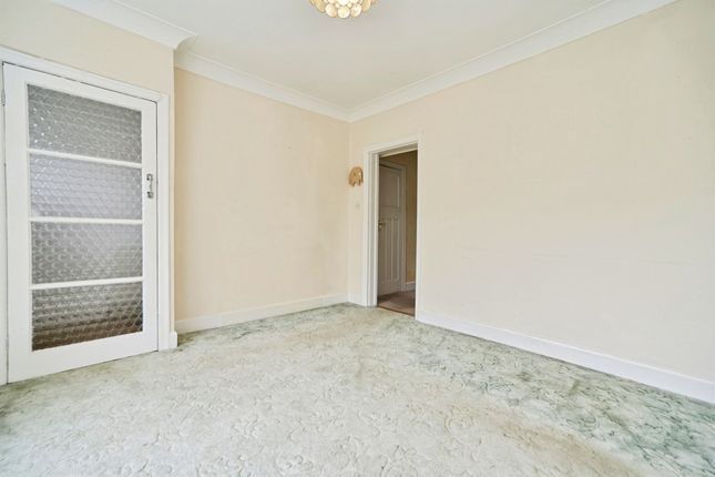 7, Ryshworth Crescent, Bingley photo 4