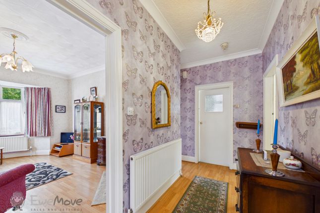 24, Beech Lane, Burton-on-Trent photo 2