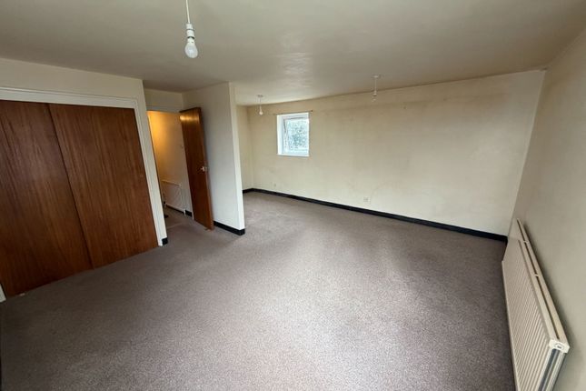 34 Waldon Point, St. Lukes Road South, Torquay photo 2