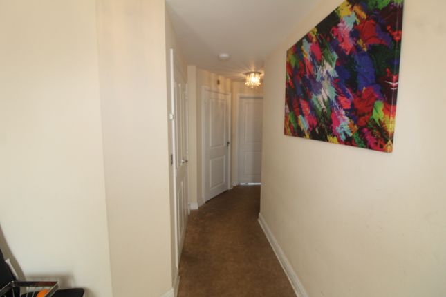 301, Slade Green Road, Erith photo 2