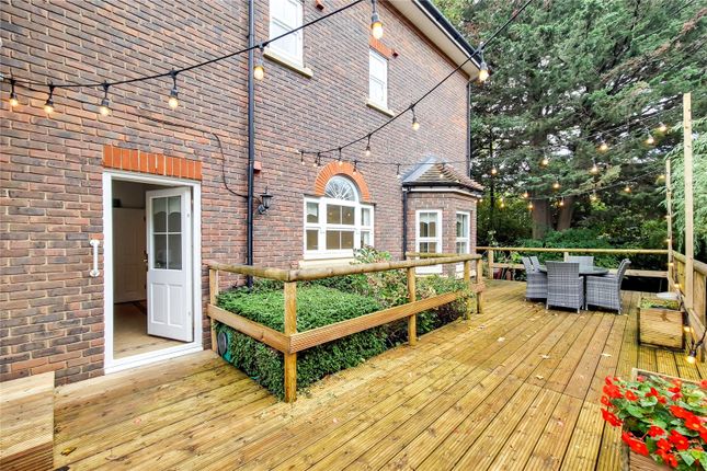 Thumbnail Detached house to rent in Regents Drive, Repton Park, Woodford Green