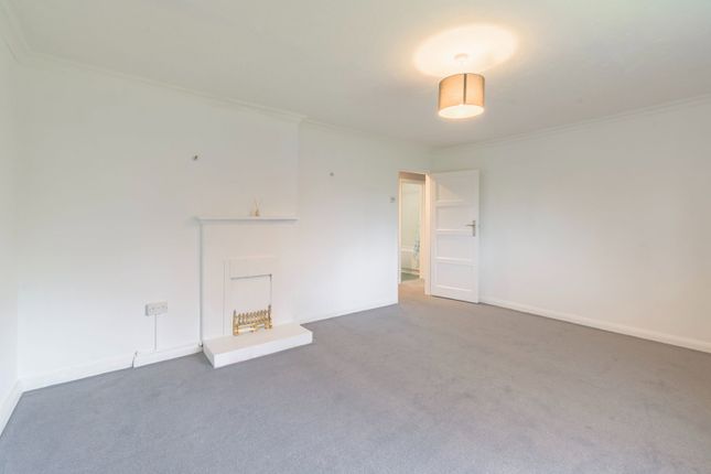 57, Garron Lane, South Ockendon photo 3