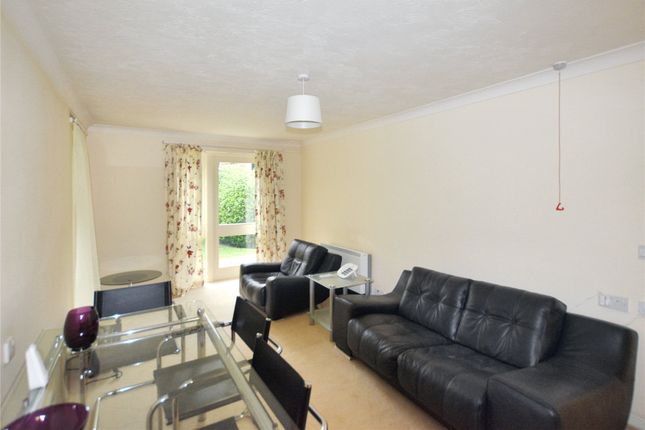 4, Rosewood Court, Roundhay photo 3