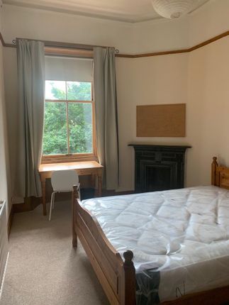 Flat to rent in 6/5, Bruntsfield Gardens, Edinburgh