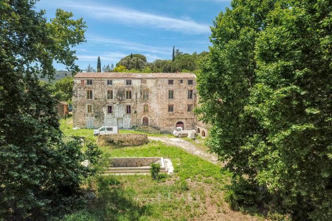 Villa for sale in Hyères, Sauvebonne - Les Borels, 83400, France