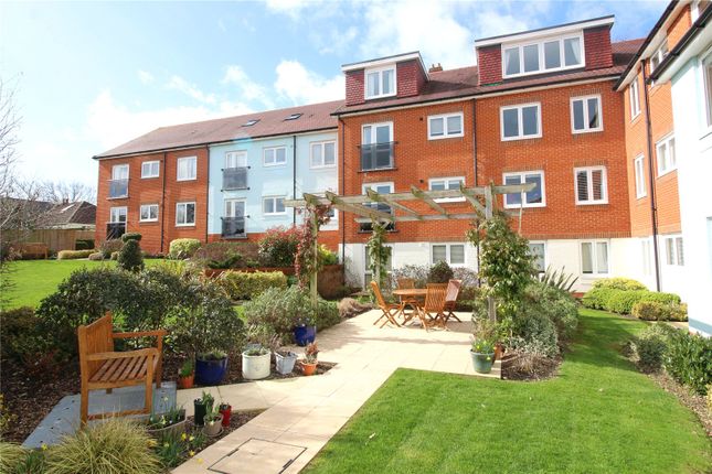 Thumbnail Flat for sale in North Close, Lymington