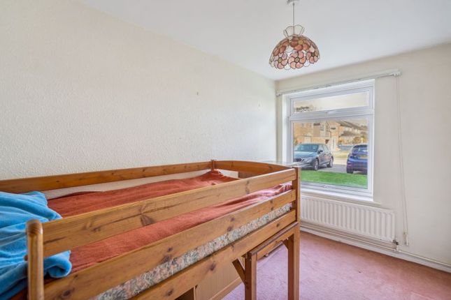 Flat for sale in Cressington Place, Bourne End