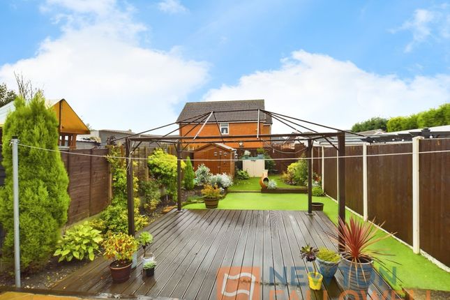 12 Allens Lane, Walsall photo 4
