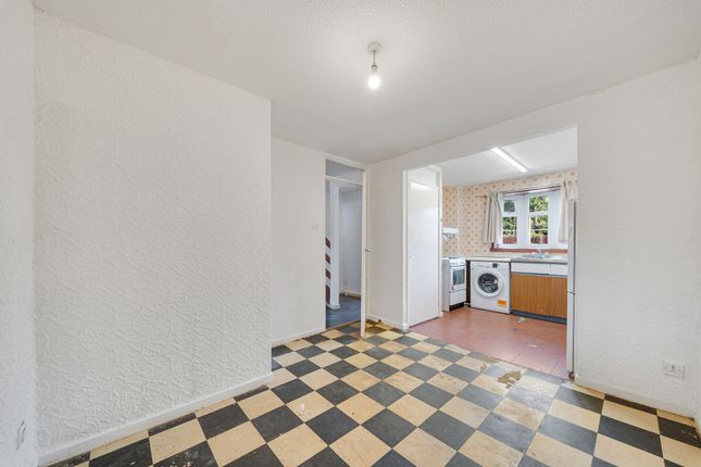 4 Wavell Avenue, Widnes photo 4
