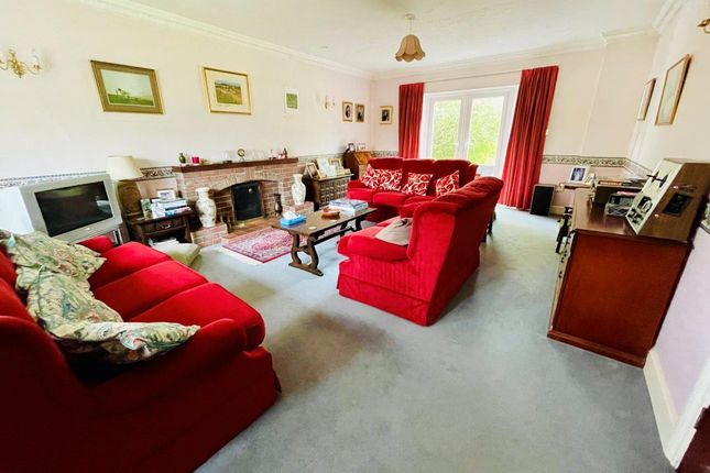 Detached house for sale in Pound Meadow, Sherfield-On-Loddon, Hook