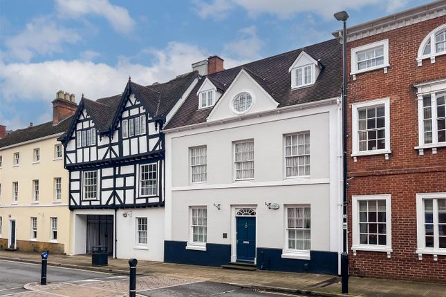2 Neville Court, 2, Jury Street, Warwick photo 3