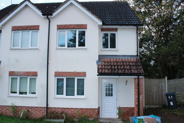 Semi-detached house to rent in Kipling Road, Northfield, Birmingham