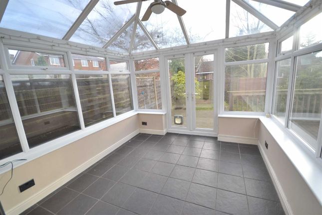 9, Ascot Meadow, Bury photo 5
