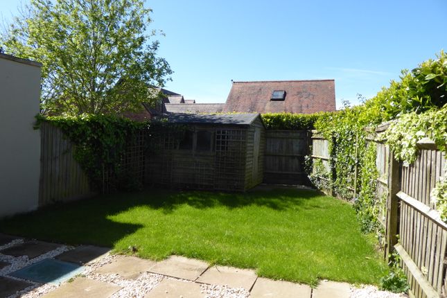 Cottage to rent in High Street, Hanslope