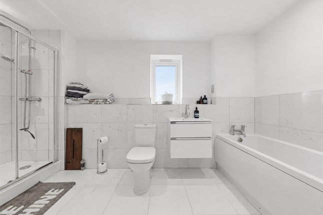 37, Braid Drive, Herne Bay photo 2