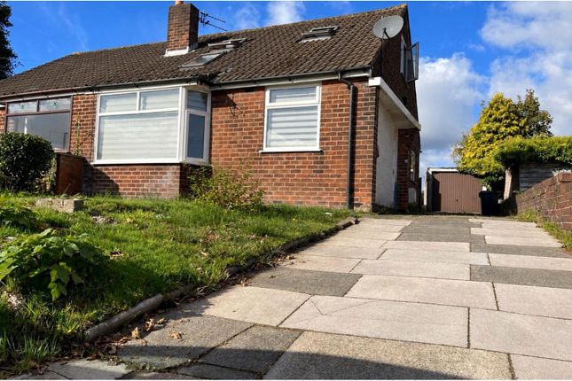 3-bed bungalow on Hornby Drive, Bolton, £240,000