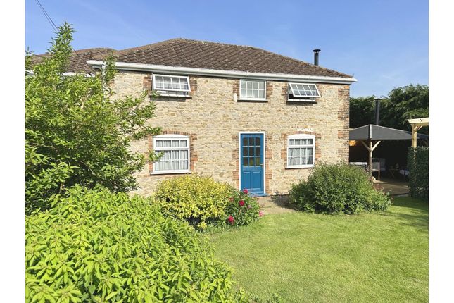 Thumbnail Detached house for sale in Coleby, Scunthorpe
