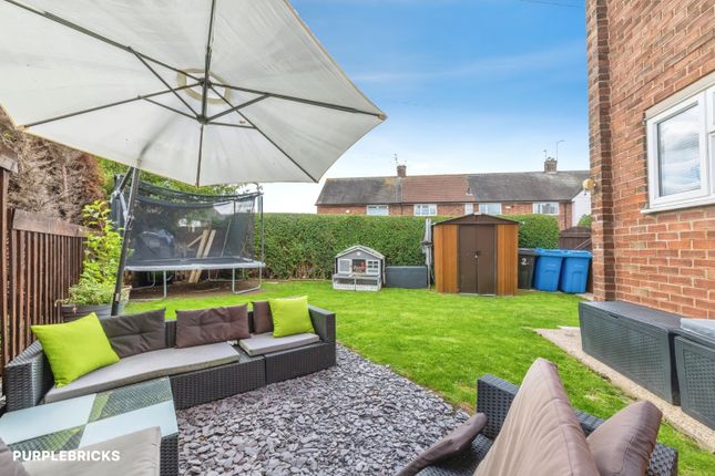 2, Foxhill Close, Hull photo 3