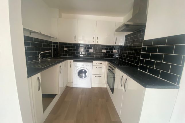 Flat 3, 17 Union Road, Union Road, Northam, Southampton, Hampshire, SO14, Southampton photo 2