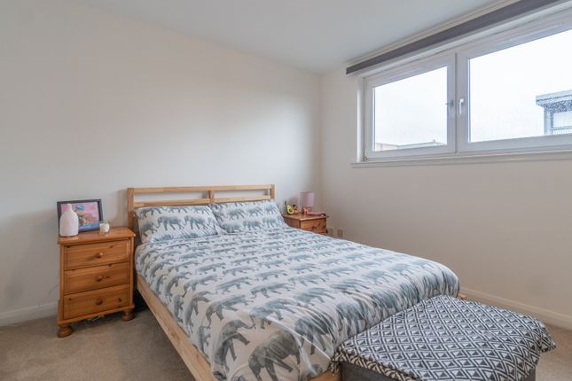 Flat for sale in Barrland Court, Glasgow
