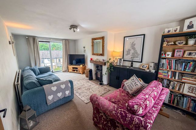 New Cottage, 27 Old Road, Whaley Bridge, High Peak photo 4