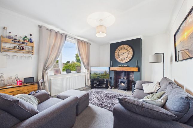 19, South Hill Drive, Bingley photo 4