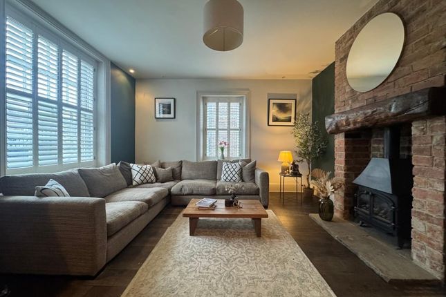 50 Upper Carr Lane, Calverley, Pudsey photo 4