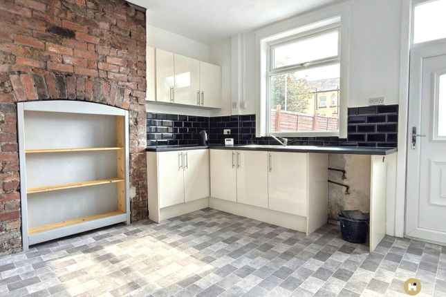 4, Grosvenor Street, Wakefield photo 4