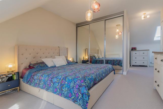 29, Kingfisher Drive, Southam photo 4