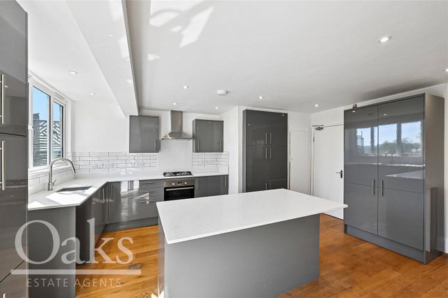 215, Ross Road, London photo 2