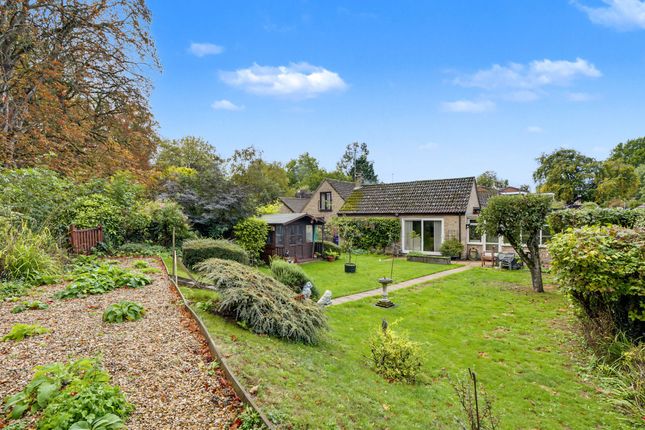 2 Mill Close, Newmarket photo 3