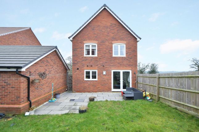 10 Stagecoach Way, Stafford photo 2