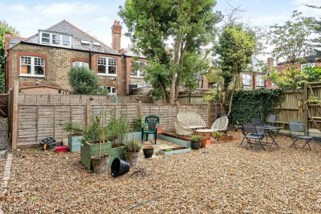 7a, Princes Avenue, London photo 4