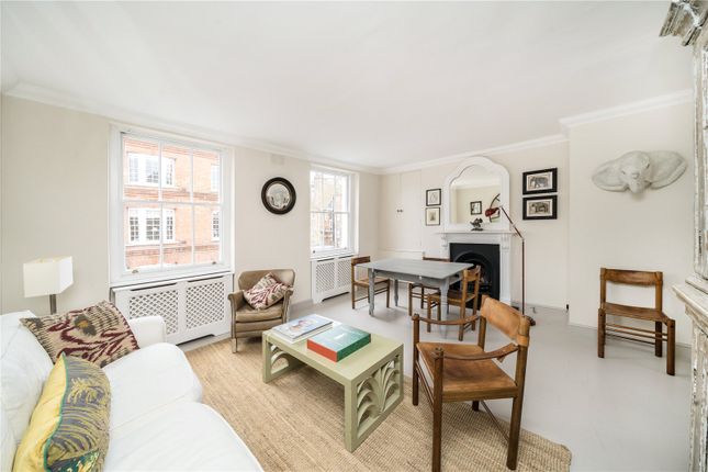 Flat for sale in Smith Street, London