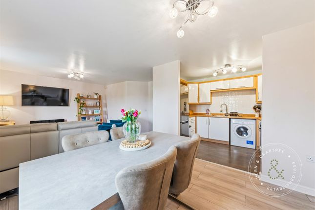 Aprilia House, 77, Ffordd Garthorne, Cardiff photo 4
