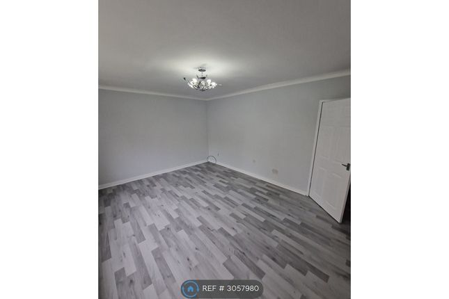 Flat, Bagnell Street Springburn, Glasgow photo 4