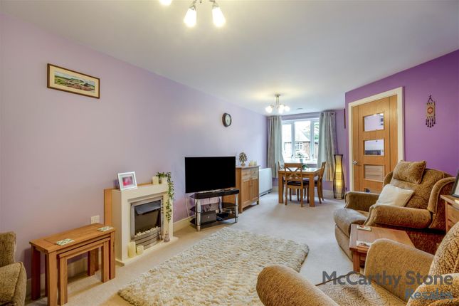 31 McKinlay Court, Tresham Close, Kettering photo 2
