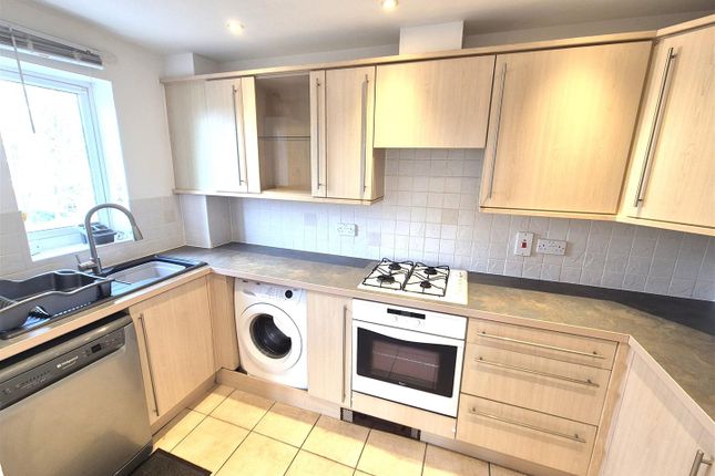 8 Quay House, 48, Doulton Gardens, Poole photo 4
