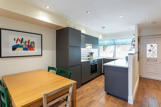 17, Alscot Way, London photo 3